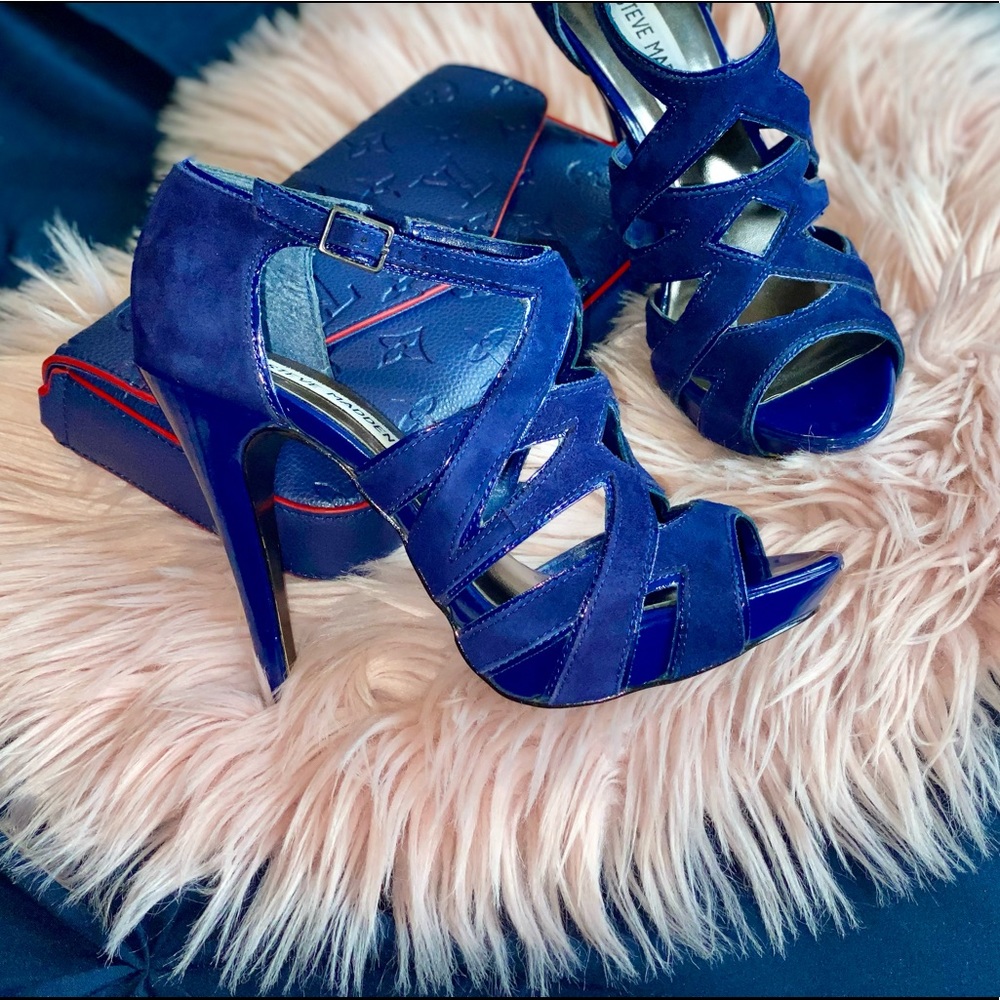Steve Madden Blue Cheryl Sz 6